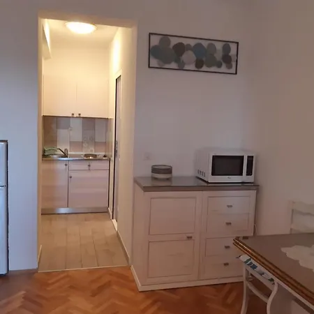 Apartmán Jona - Dugi Rat - Mali Rat Exteriér fotografie