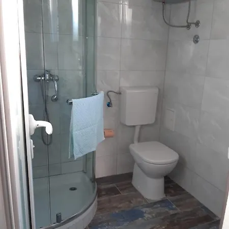Apartmán Jona - Dugi Rat - Mali Rat Exteriér fotografie